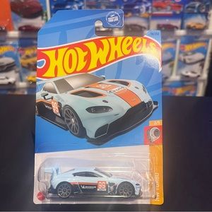 Hot Wheels Aston Martin Vantage GTE - 2022 HW Turbo VHTF - Gulf Livery